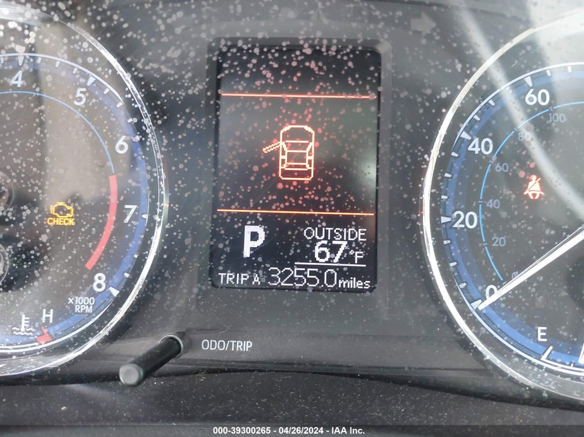 2018 TOYOTA COROLLA LE - 2T1BURHE3JC106337