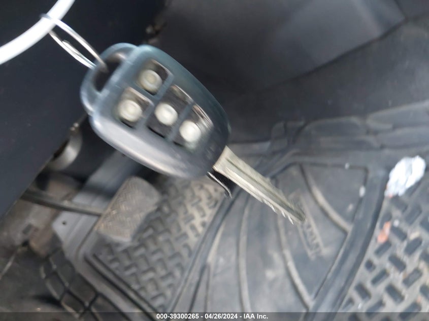 2018 TOYOTA COROLLA LE - 2T1BURHE3JC106337