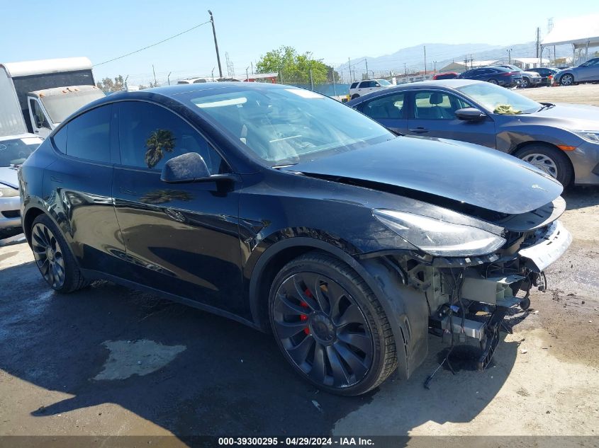 2022 Tesla Model Y Performance Dual Motor All-Wheel Drive VIN: 7SAYGDEF7NF516418 Lot: 39300295