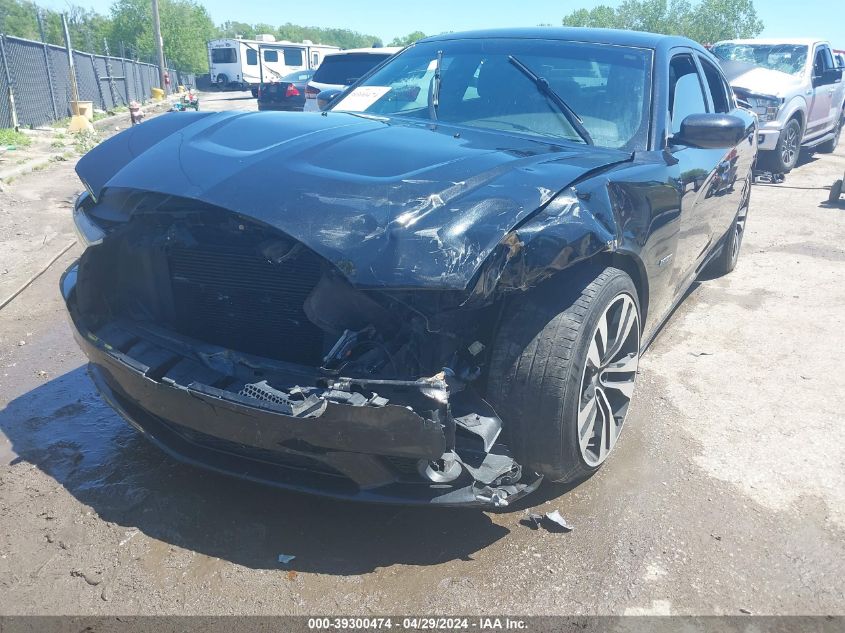 2013 Dodge Charger R/T VIN: 2C3CDXCT4DH652657 Lot: 39300474