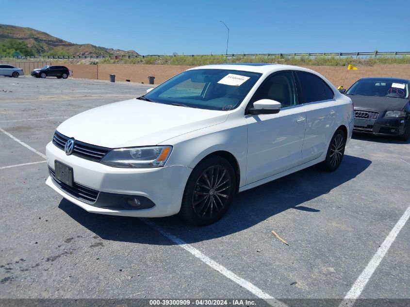 2012 Volkswagen Jetta 2.5L Sel Premium VIN: 3VWLP7AJ1CM132465 Lot: 39300909