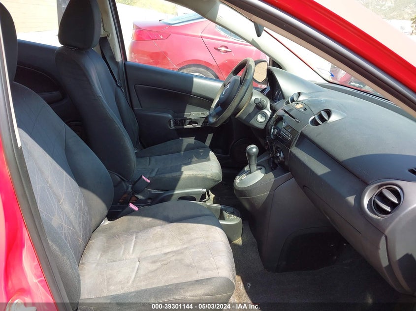 2014 Mazda Mazda2 Sport VIN: JM1DE1KY5E0184712 Lot: 39301144