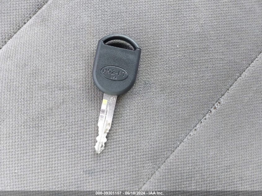 2005 Ford F-150 Stx/Xl/Xlt VIN: 1FTRX12W55NA83445 Lot: 39301157