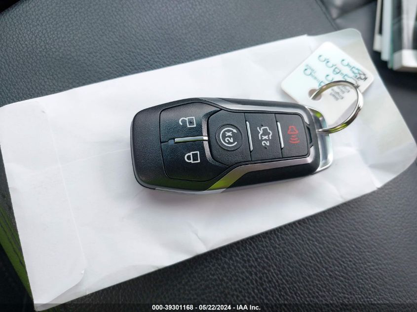 2016 Ford Explorer Xlt VIN: 1FM5K7D8XGGB33676 Lot: 39301168