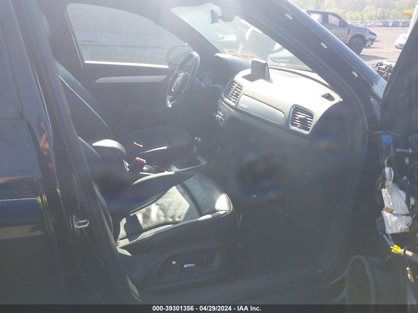 2017 Audi Q3 2.0T Premium VIN: WA1ECCFS1HR008956 Lot: 39301356