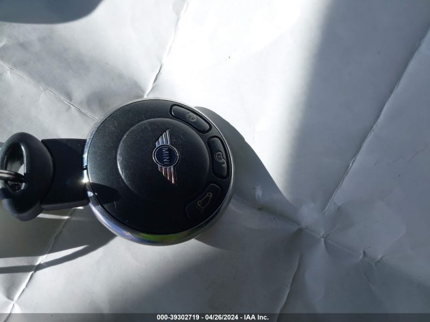 2015 MINI COUNTRYMAN COOPER S - WMWZC3C54FWT04216