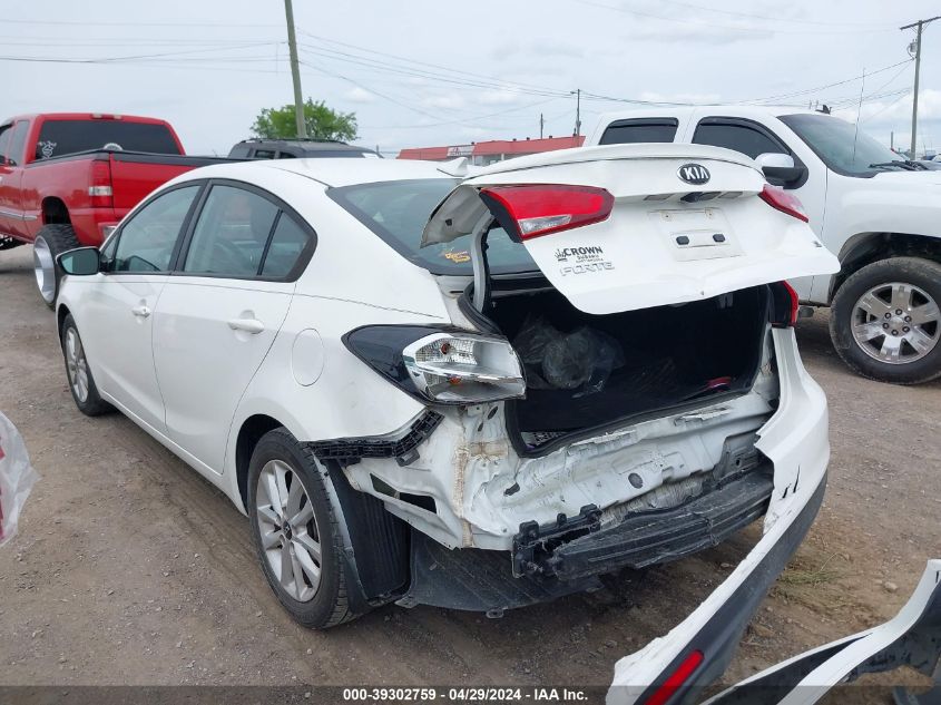 2017 Kia Forte S VIN: 3KPFL4A70HE111624 Lot: 39302759