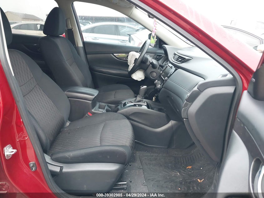 2018 NISSAN ROGUE SV - 5N1AT2MT1JC827772