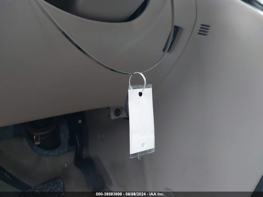 2008 Toyota Sienna Le VIN: 5TDZK23C08S213963 Lot: 39303030