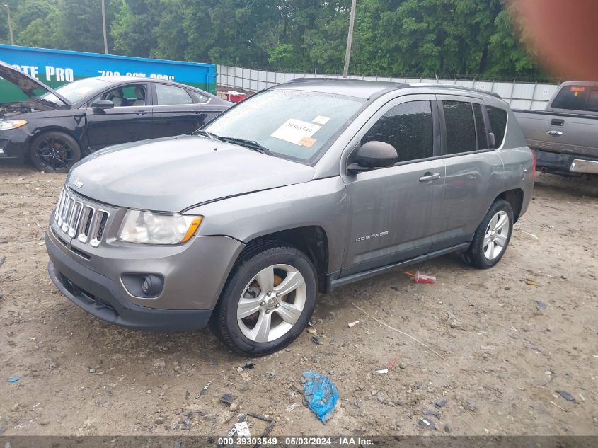 2013 Jeep Compass Latitude VIN: 1C4NJCEB0DD123939 Lot: 39303549