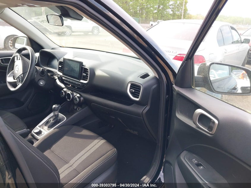 2023 Hyundai Venue Sel VIN: KMHRC8A37PU230736 Lot: 39303795