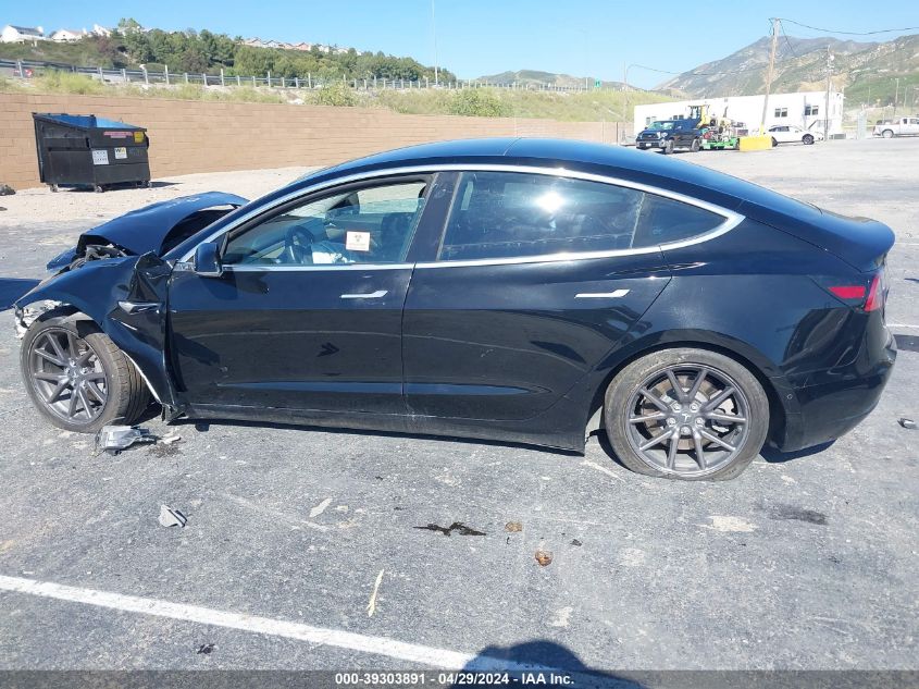 2019 Tesla Model 3 Long Range/Mid Range/Standard Range/Standard Range Plus VIN: 5YJ3E1EA1KF192927 Lot: 39303891