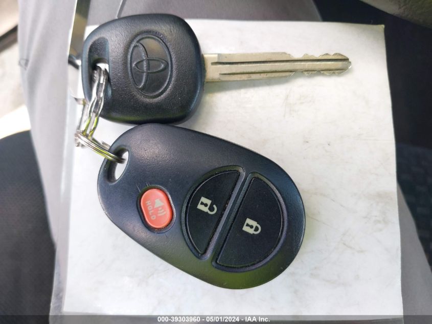 2008 Toyota Tundra Sr5 5.7L V8 VIN: 5TFRV54118X037246 Lot: 39303960