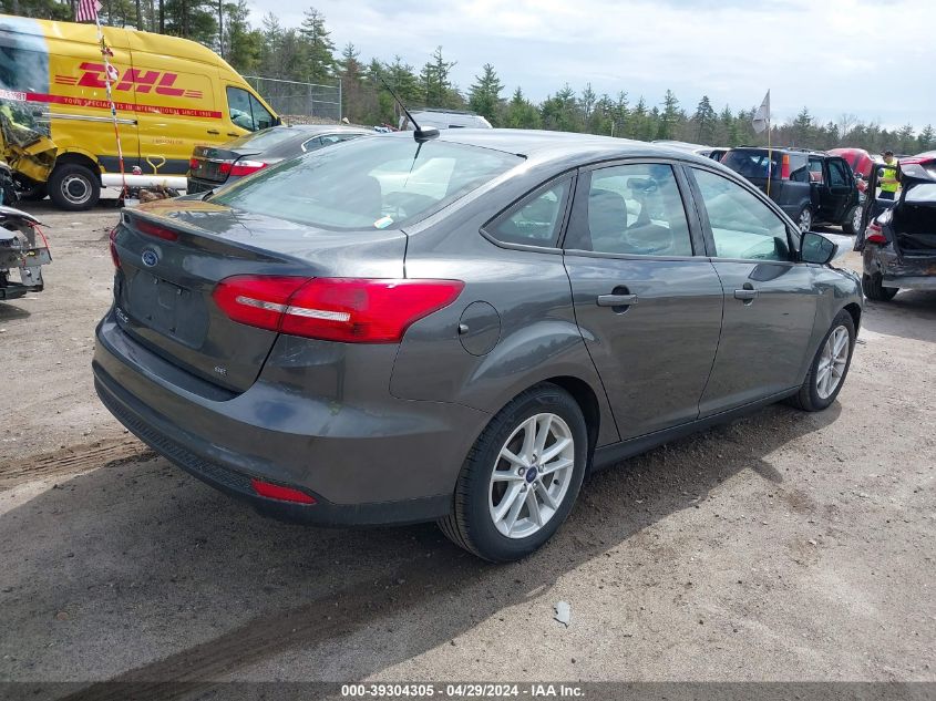 2018 Ford Focus Se VIN: 1FADP3F2XJL254828 Lot: 39304305