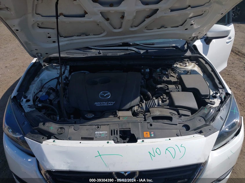 2018 MAZDA MAZDA3 TOURING - 3MZBN1V36JM234870