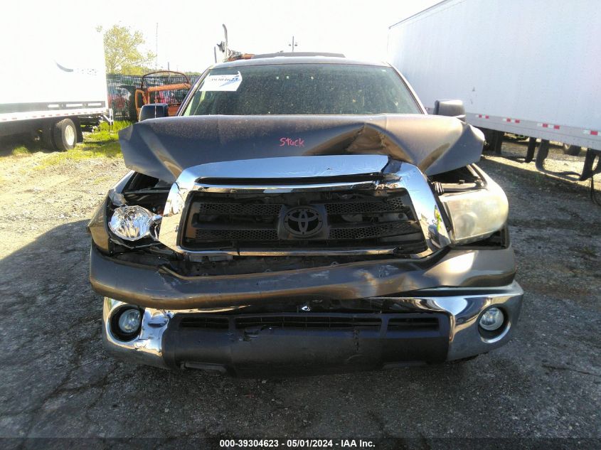 2011 Toyota Tundra Grade 4.6L V8 VIN: 5TFUM5F19BX020390 Lot: 39304623