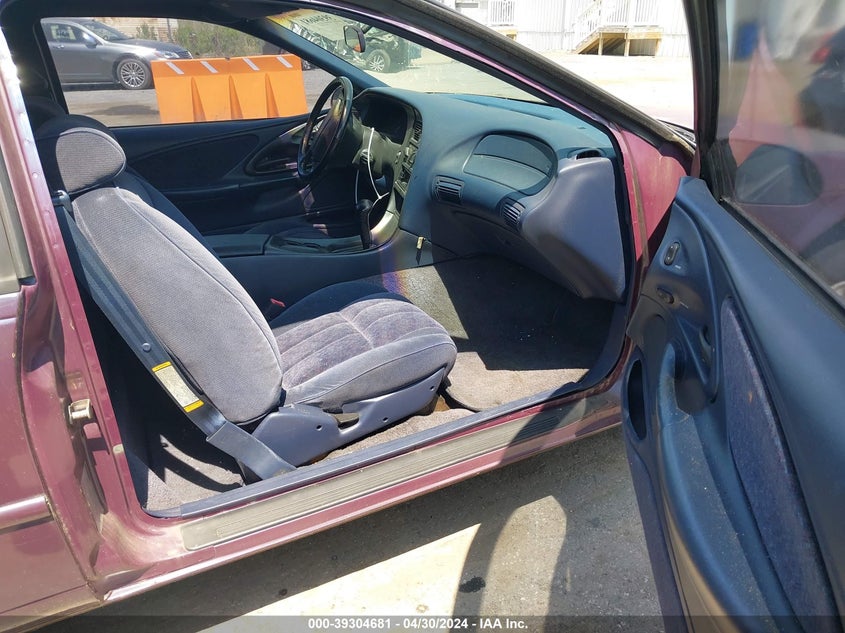 1995 Ford Thunderbird Lx VIN: 1FALP62WXSH126227 Lot: 39304681