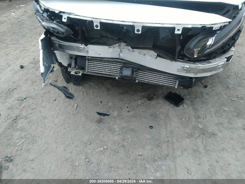 VIN 1HGCV2F92NA002285 2022 HONDA ACCORD TOURING