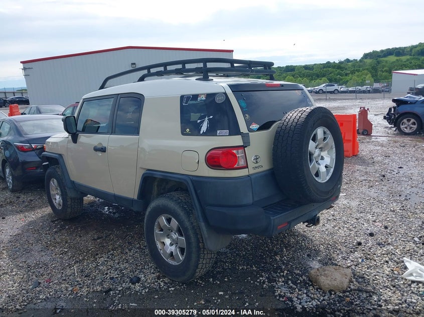 2008 Toyota Fj Cruiser VIN: JTEBU11F380101837 Lot: 39305279