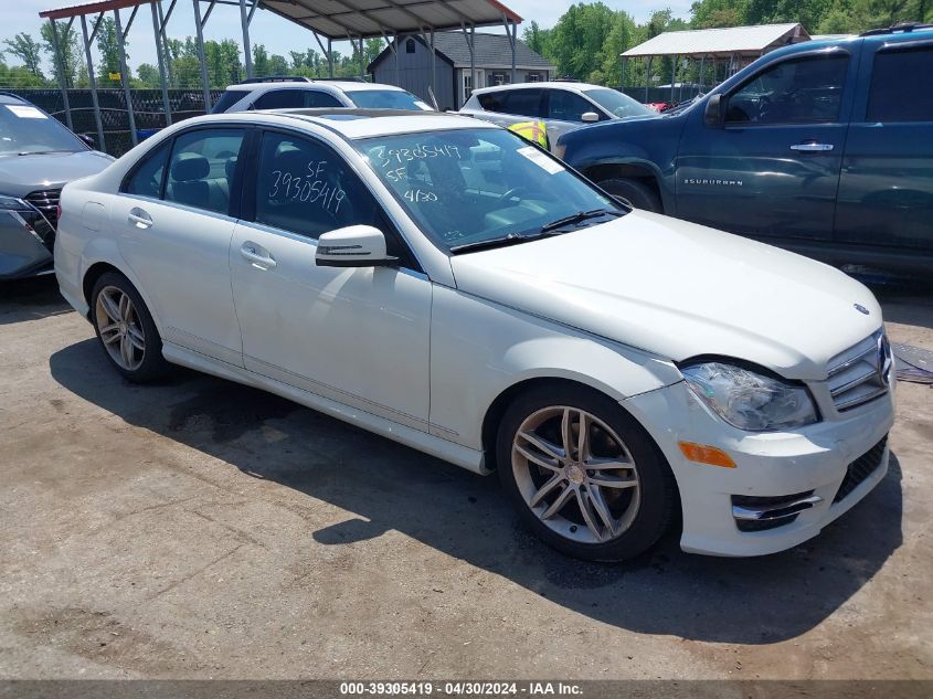 2012 Mercedes-Benz C 300 Luxury 4Matic/Sport 4Matic VIN: WDDGF8BB5CR232285 Lot: 39305419