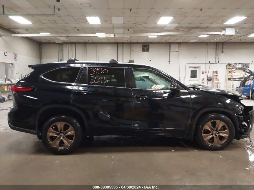 2022 Toyota Highlander Hybrid Xle Bronze Edition VIN: 5TDABRCH5NS543661 Lot: 39305595