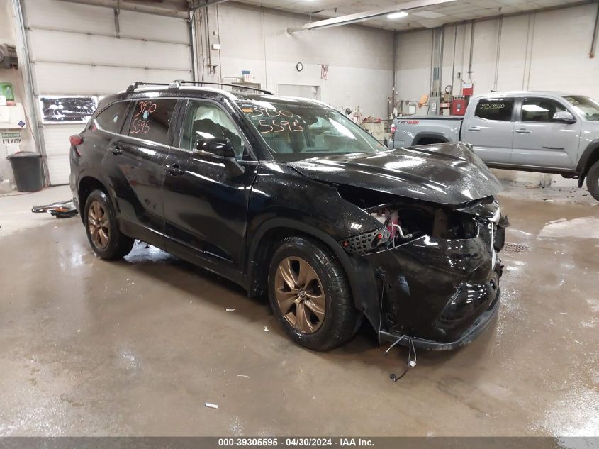 2022 Toyota Highlander Hybrid Xle Bronze Edition VIN: 5TDABRCH5NS543661 Lot: 39305595