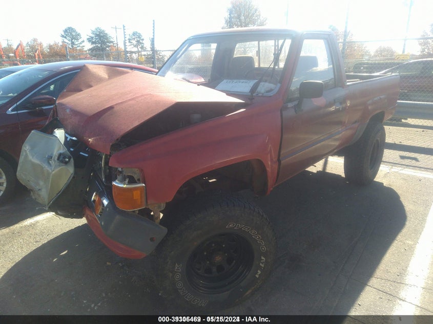 1986 Toyota Pickup Rn63 Std VIN: JT4RN63R7G0081563 Lot: 39306469