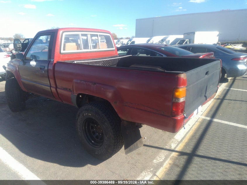 1986 Toyota Pickup Rn63 Std VIN: JT4RN63R7G0081563 Lot: 39306469
