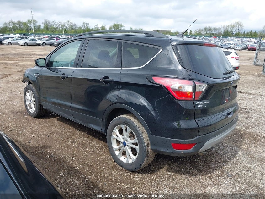 VIN 1FMCU0GD5JUA03394 2018 FORD ESCAPE SE