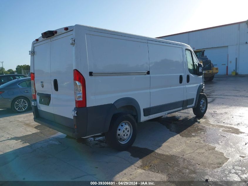 3C6TRVAGIJE107067 2018 Ram Promaster 1500 Low Roof 136 Wb