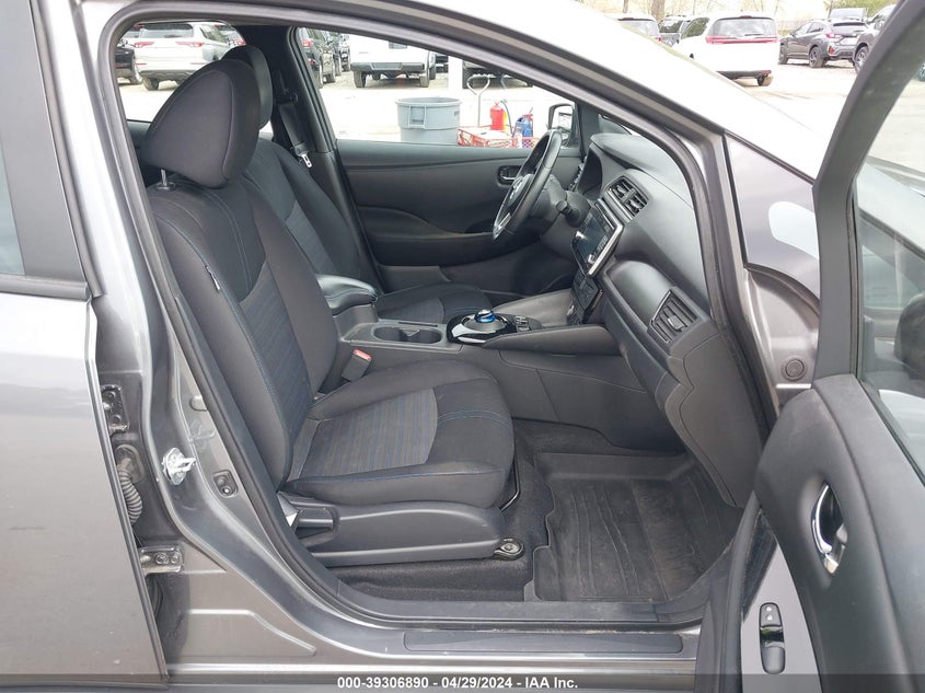 2018 Nissan Leaf Sv VIN: 1N4AZ1CP2JC304980 Lot: 39306890