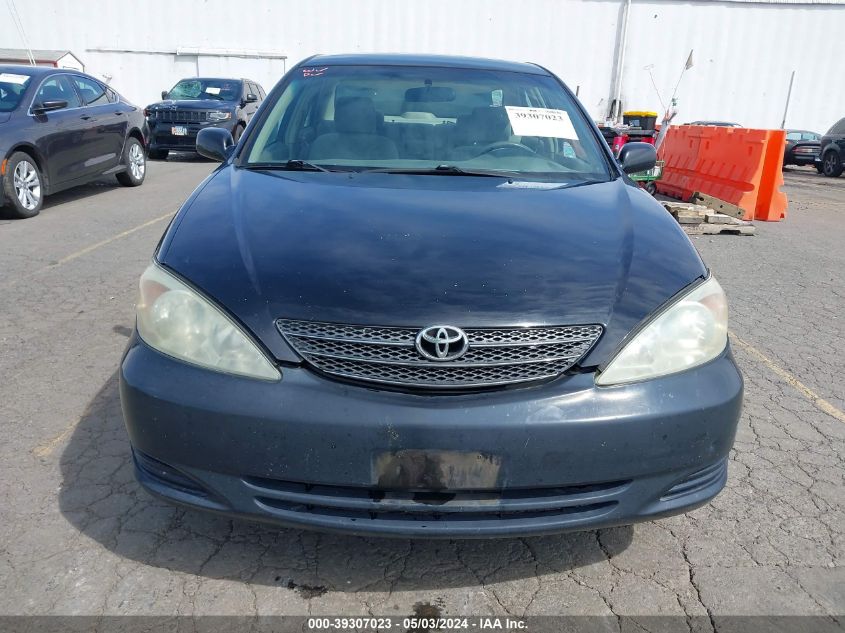 2003 Toyota Camry Le VIN: 4T1BE32K13U226261 Lot: 39307023