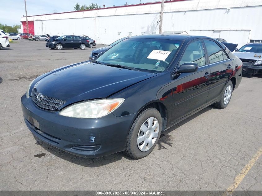 2003 Toyota Camry Le VIN: 4T1BE32K13U226261 Lot: 39307023