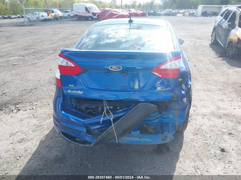 VIN 3FADP4BJXJM106373 2018 FORD FIESTA SE