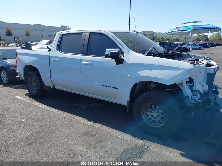 2019 CHEVROLET SILVERADO 1500 LT - 1GCUWCED1KZ139176