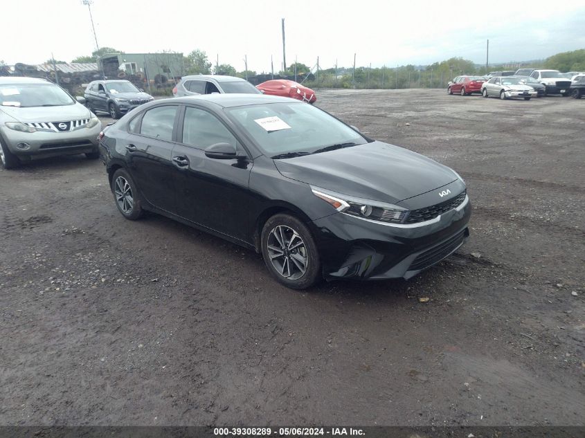 3KPF24AD0NE494999 2022 KIA FORTE - Image 1