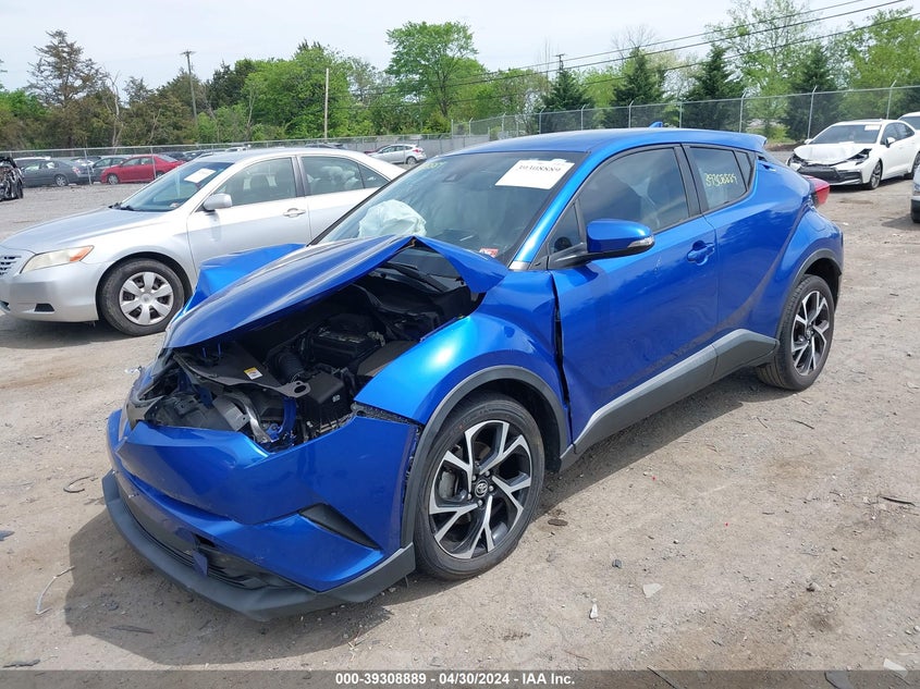 VIN NMTKHMBX1JR026428 2018 TOYOTA C-HR XLE PREMIUM