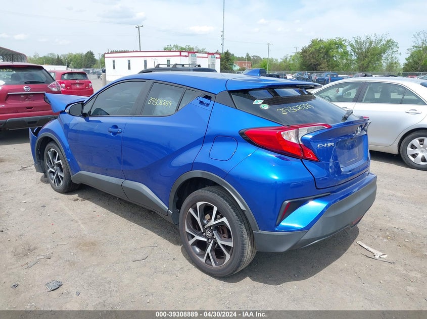 VIN NMTKHMBX1JR026428 2018 TOYOTA C-HR XLE PREMIUM