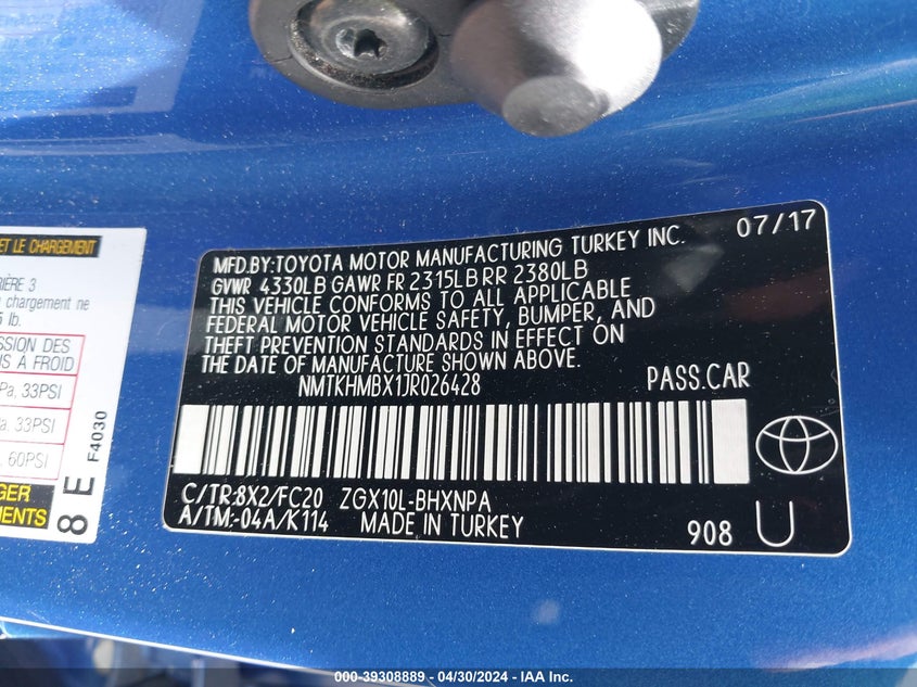 VIN NMTKHMBX1JR026428 2018 TOYOTA C-HR XLE PREMIUM