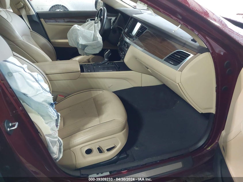 2016 Hyundai Genesis 3.8 VIN: KMHGN4JE1GU106716 Lot: 39309233