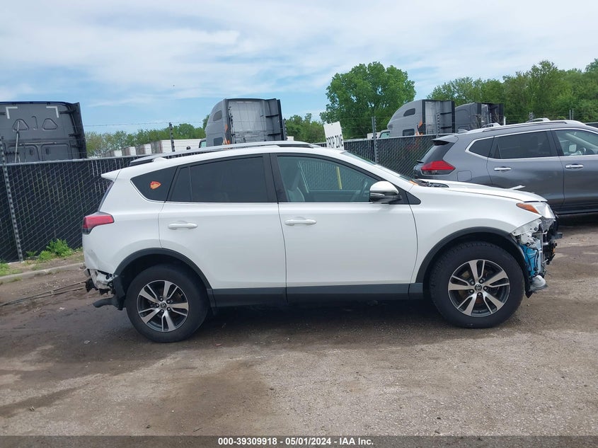2016 TOYOTA RAV4 XLE - 2T3RFREV9GW468815