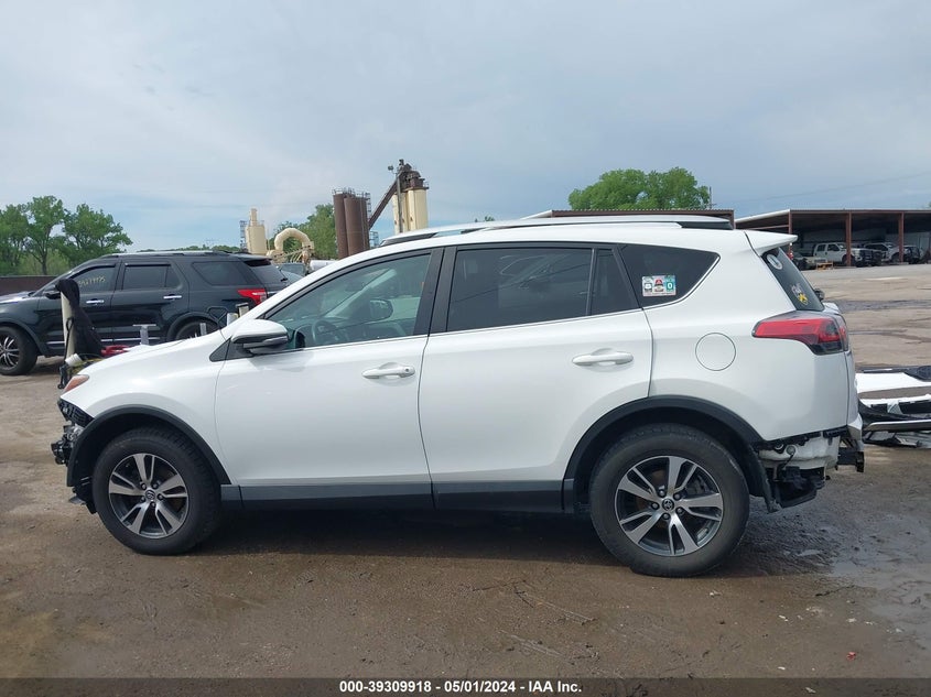 2016 TOYOTA RAV4 XLE - 2T3RFREV9GW468815