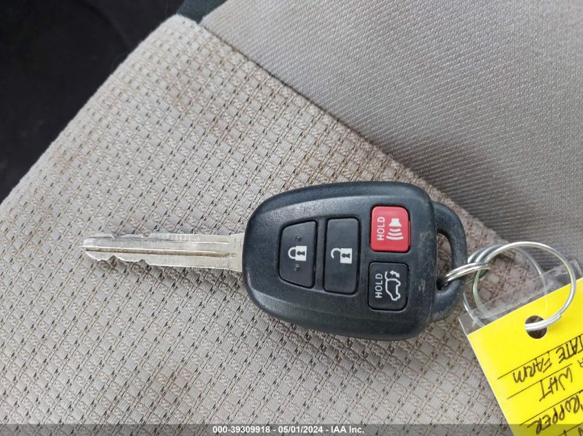 2016 TOYOTA RAV4 XLE - 2T3RFREV9GW468815