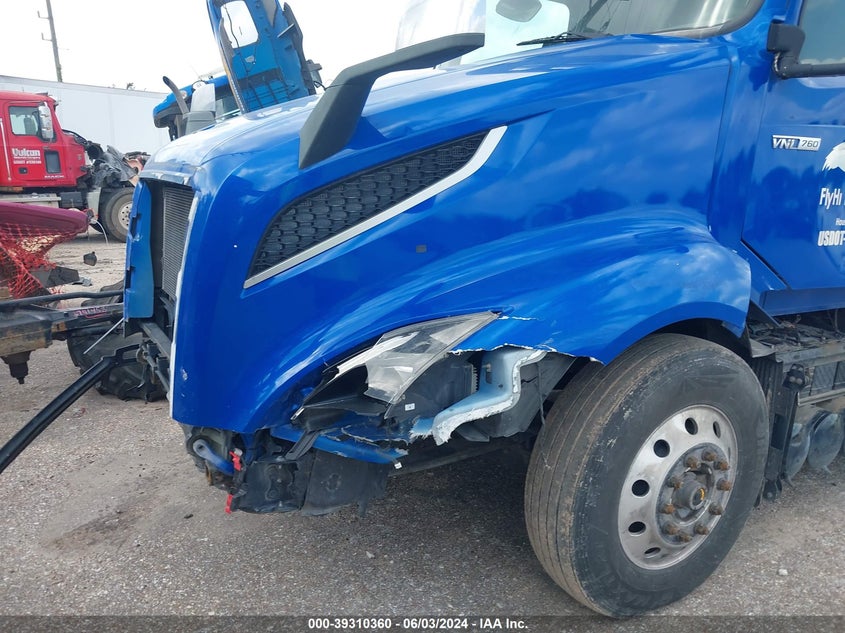 2020 Volvo Vnl VIN: 4V4NC9EH2LN237813 Lot: 39310360