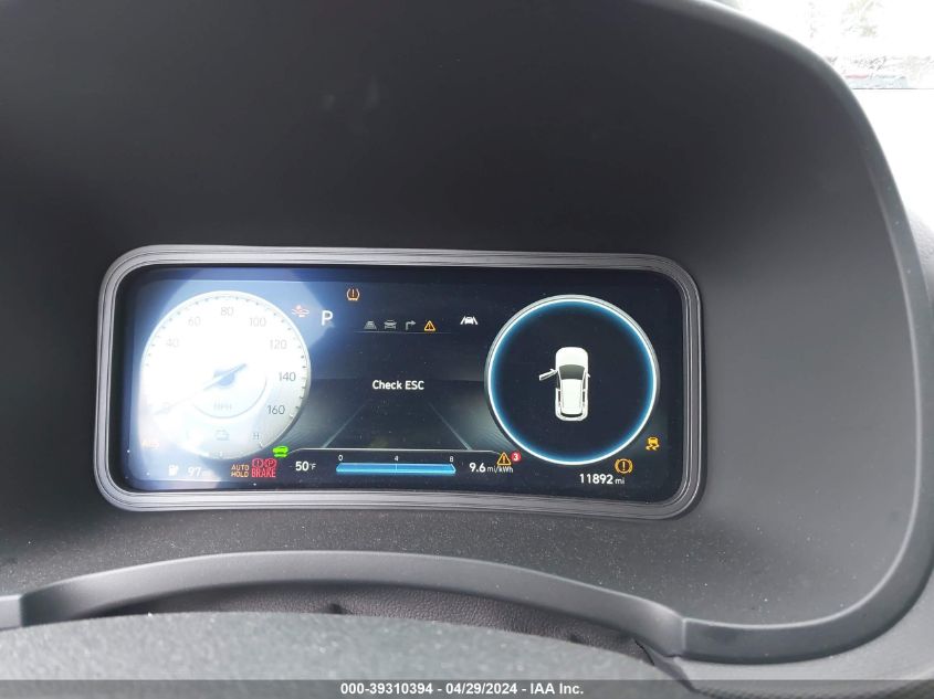 KM8K33AG7PU179021 Hyundai Kona Electric SEL 7