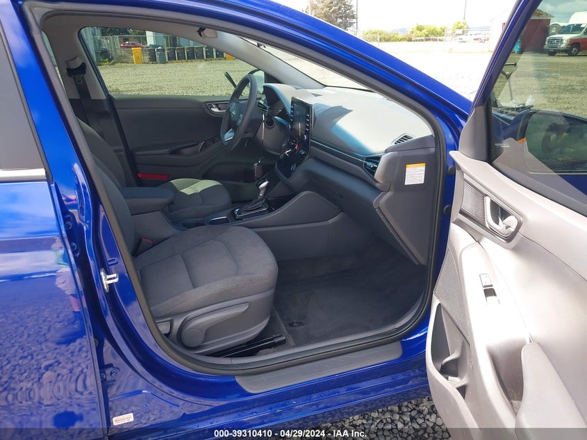2020 Hyundai Ioniq Hybrid Blue VIN: KMHC65LC3LU233846 Lot: 39310410