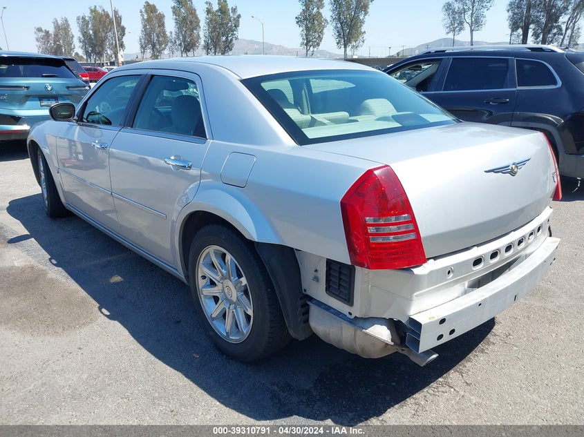 2005 Chrysler 300C VIN: 2C3AA63H15H569808 Lot: 39310791