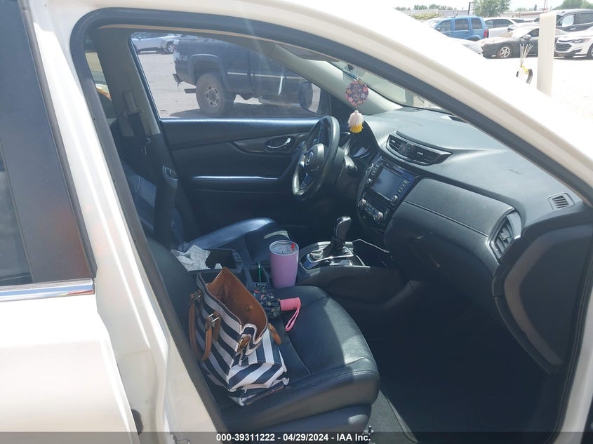 2018 NISSAN ROGUE SV - KNMAT2MT0JP557494