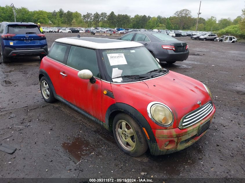 2009 Mini Cooper VIN: WMWMF33589TW77007 Lot: 39311572