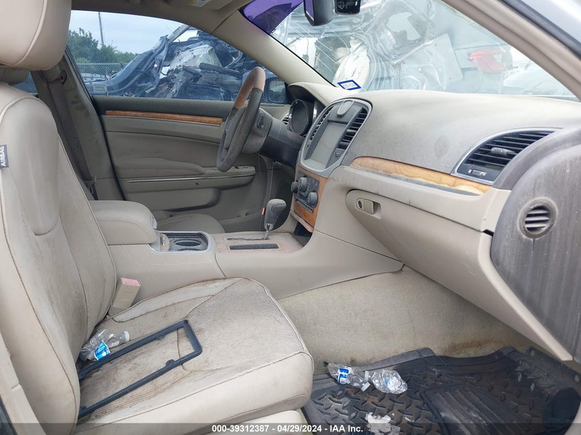 2012 Chrysler 300C VIN: 2C3CCAET9CH147029 Lot: 39312387